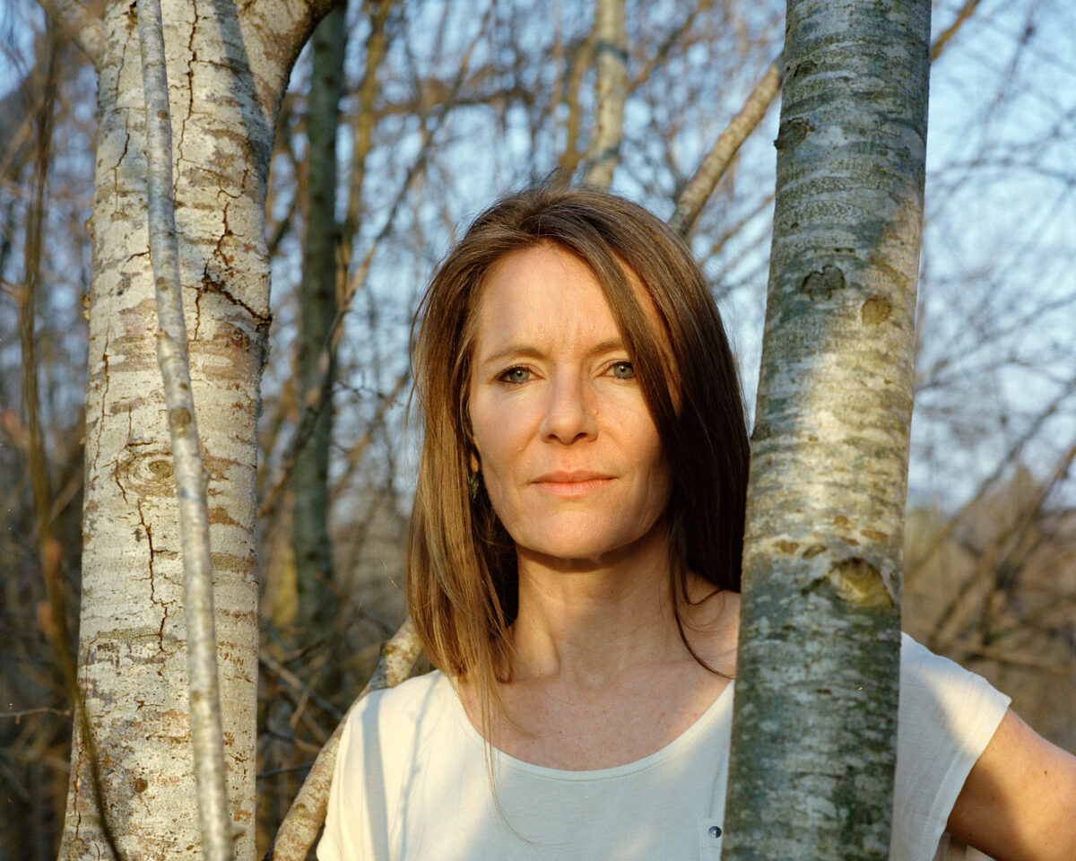 Autorinnenfoto c Corinne Futterlieb zugeschnitten