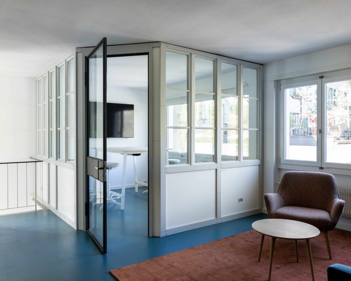 Kreisbau Trennwand Sitzungszimmer